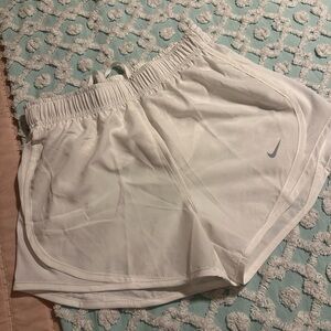 Nike Women's White Athletic Shorts Sz XS